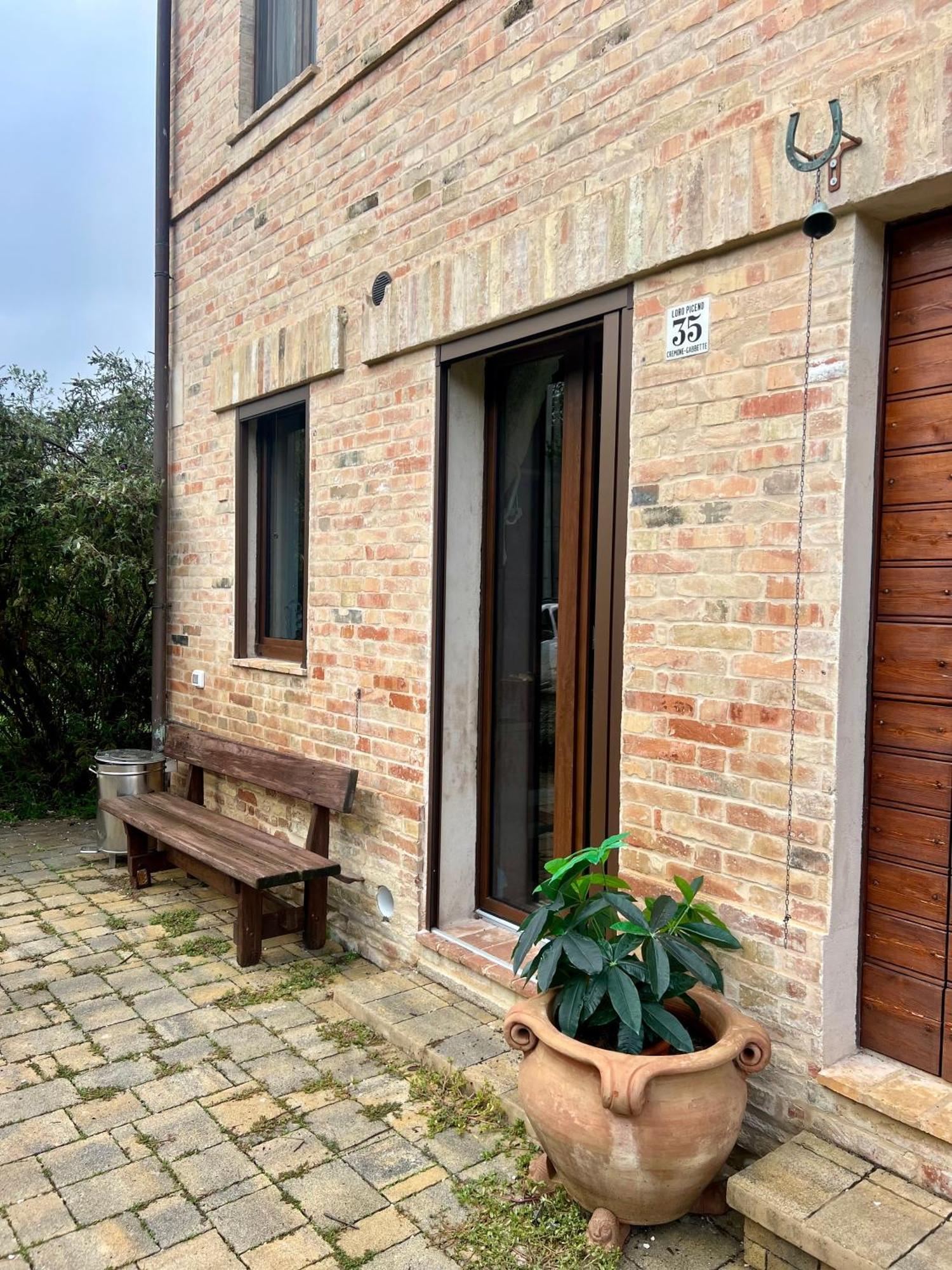 Tenuta Gran Bosco Loro Piceno Exterior foto